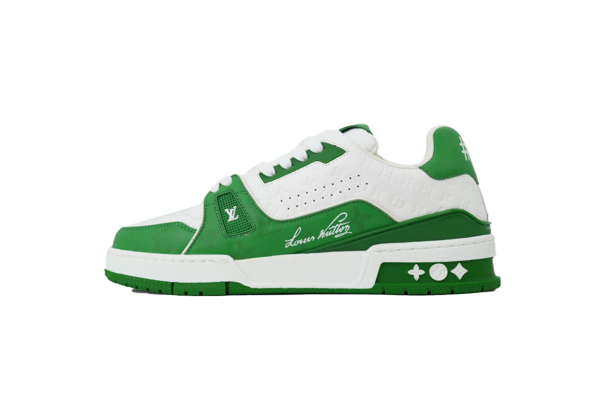 TRAINER