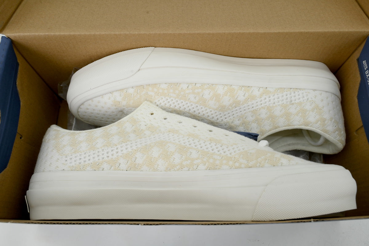162V Premium Old Skool Knit "True White/Beige