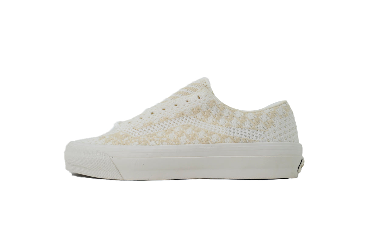 162V Premium Old Skool Knit "True White/Beige