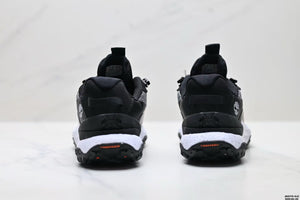 Motion Access Mid Cut Outdoor Hiking Shoes — image 3