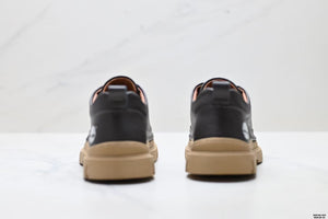 Brooklyn Oxford lightweight low-top hiking shoes — image 2