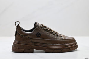 Brooklyn Oxford low-top hiking shoes — image 1