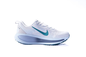 V18 Vomero 18 'Summit White Geode Teal — image 2
