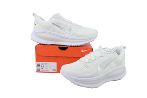 V18 Vomero 18 'White Photon Dust — image 7