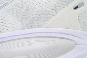 V18 Vomero 18 'White Photon Dust — image 10