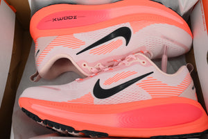 V18 Vomero 18 'Atmosphere Pink — image 12