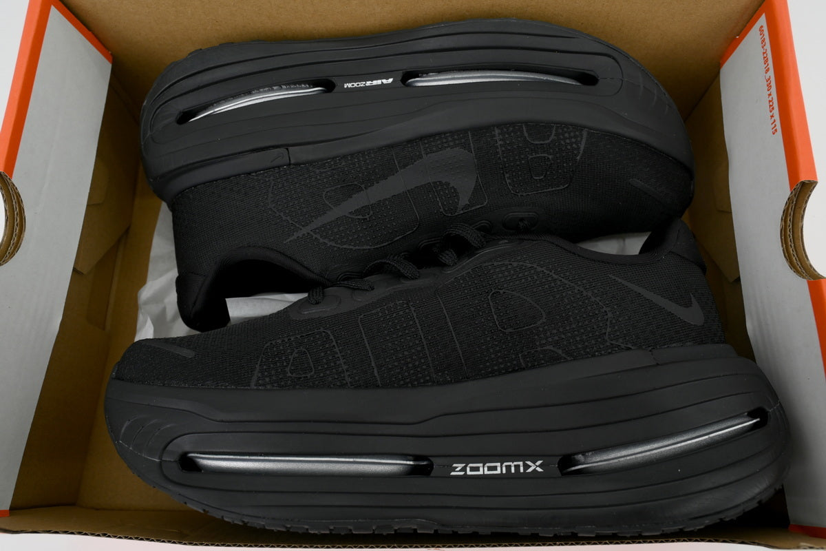V19 Vomero 19 All Black