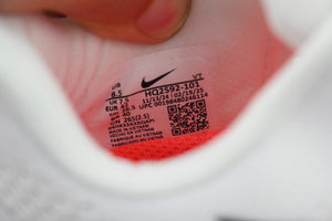 101 Pegasus Premium 'Summit White Bright Crimson — image 8