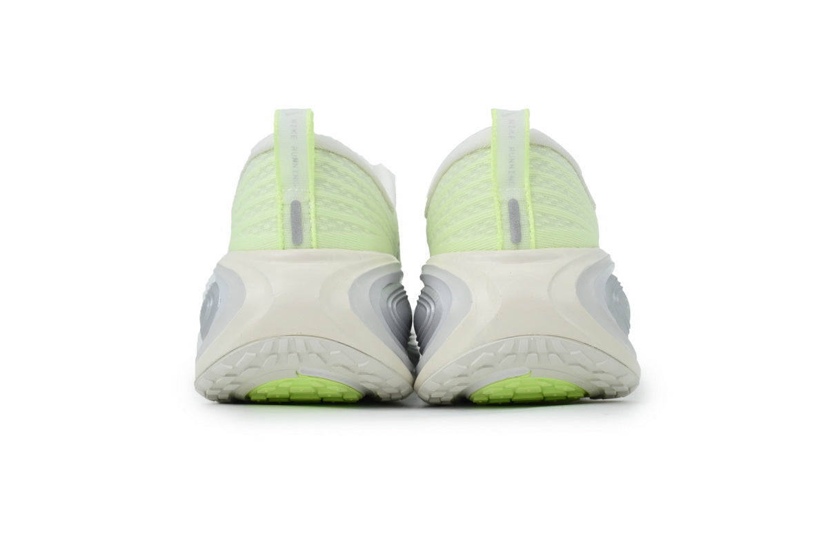Vomero Plus Vomero Plus 'Barely Volt
