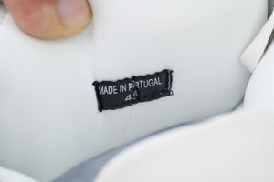 Luxury sneakers — image 3