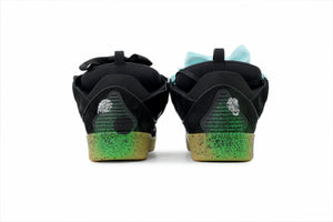Luxury sneakers — image 3