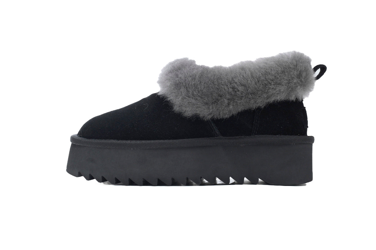 UGG Black