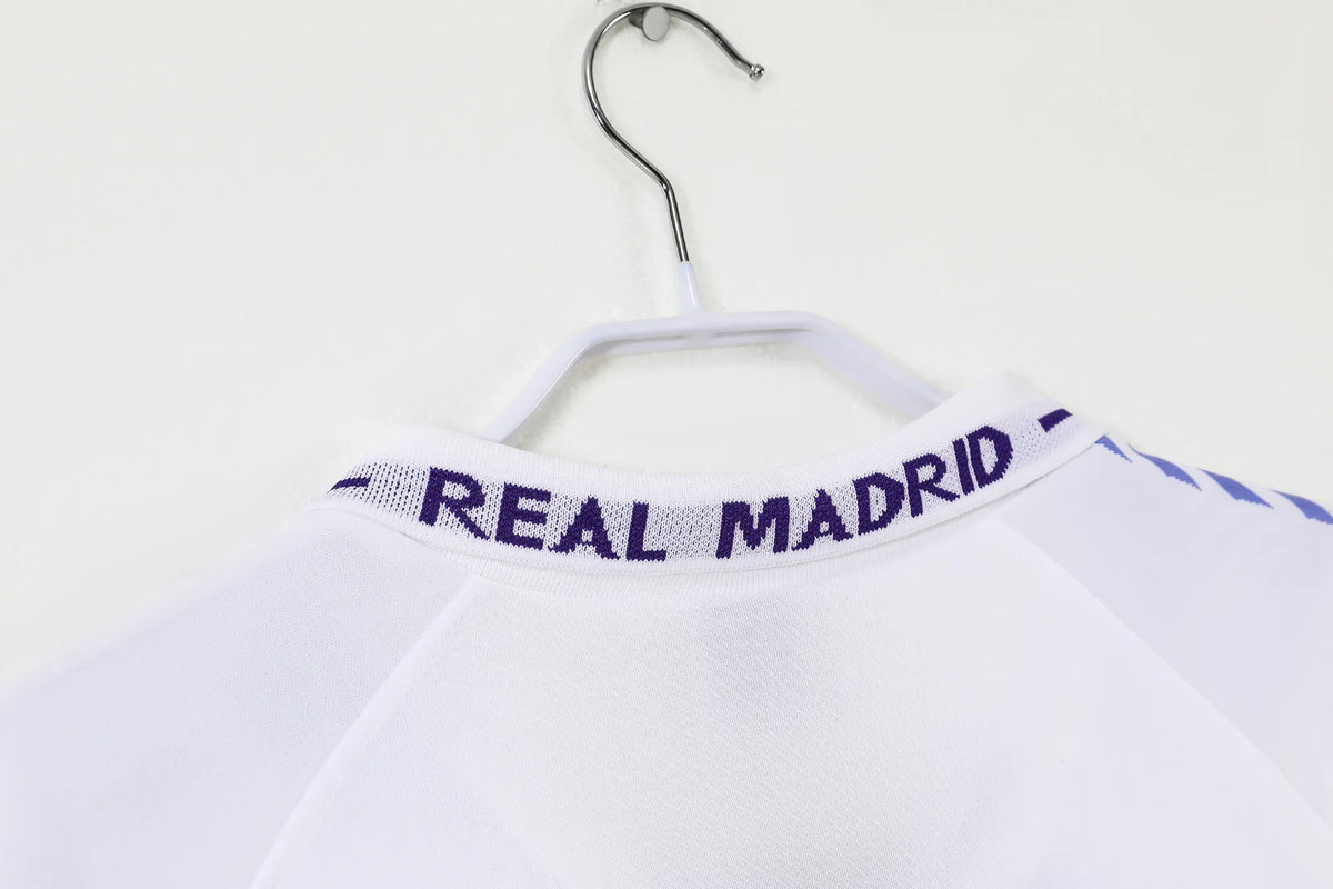maillot de foot rétro real madrid 1996/1997