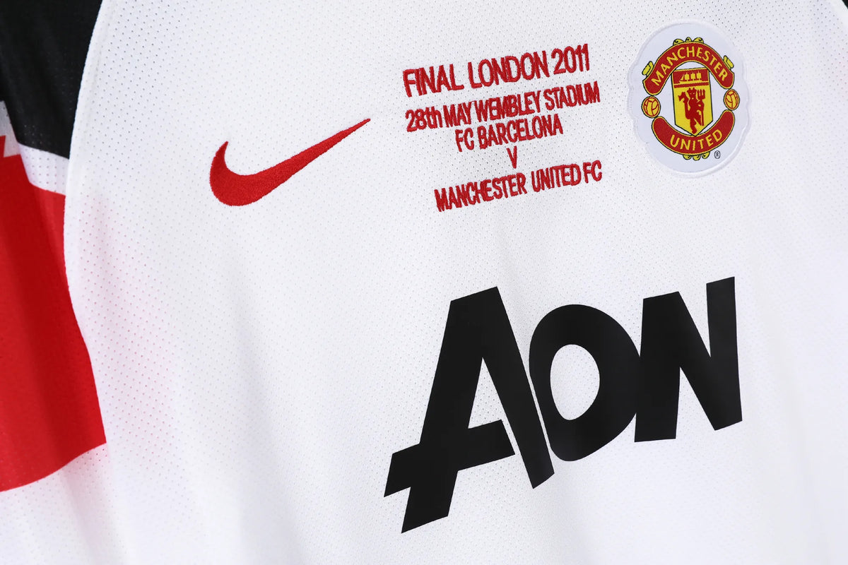 maillot de foot rétro Manchester united 2010/2011
